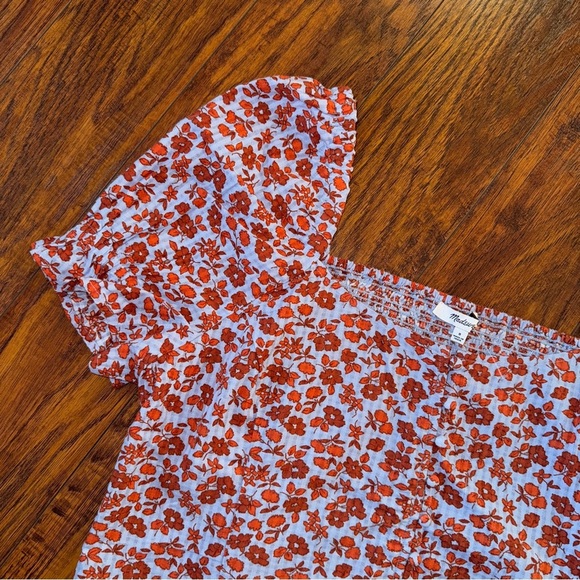 NWOT Madewell Button-Front Smocked-Back Top in Piccola Floral 8 Medium - Picture 5 of 7